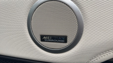 Land Rover Discovery 3.0 D300 Metropolitan Edition 5dr Auto Diesel Station Wagon